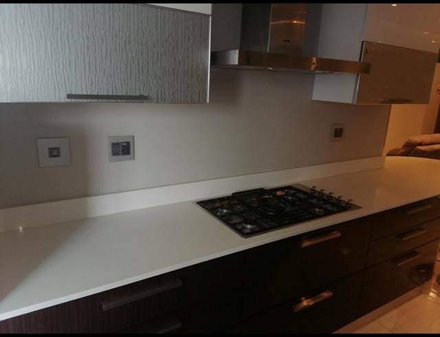 2 BEDROOM APARTMENT FOR SALE IN RIVERSIDE